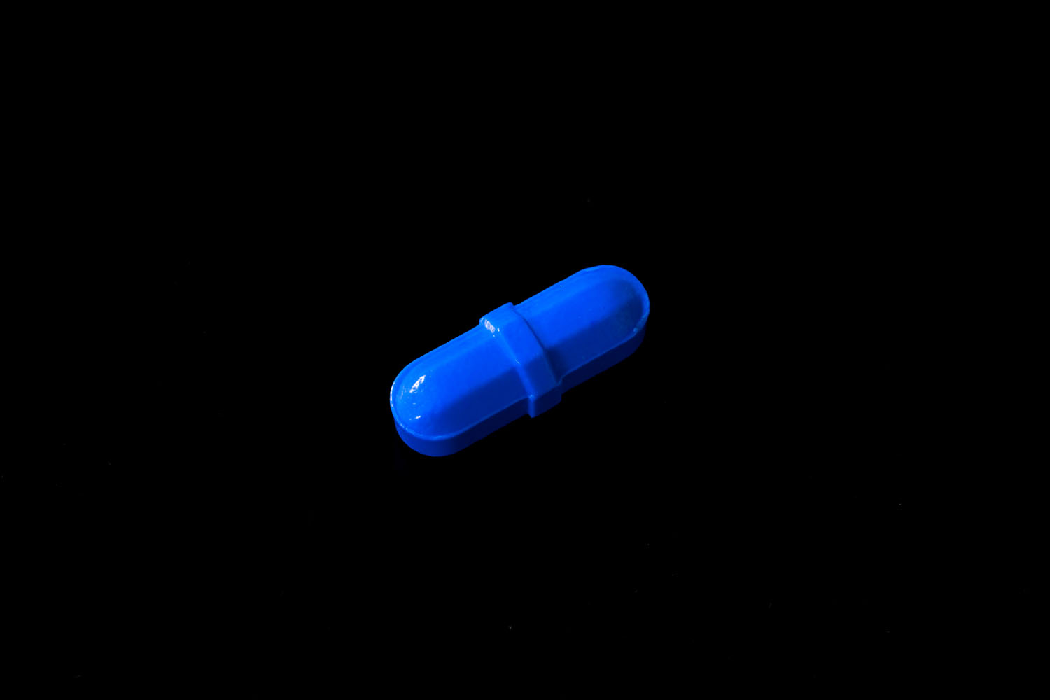 PTFE回転子 カラーオクタゴン型(アルニコ)  青 直径×全長(mm)：8×25