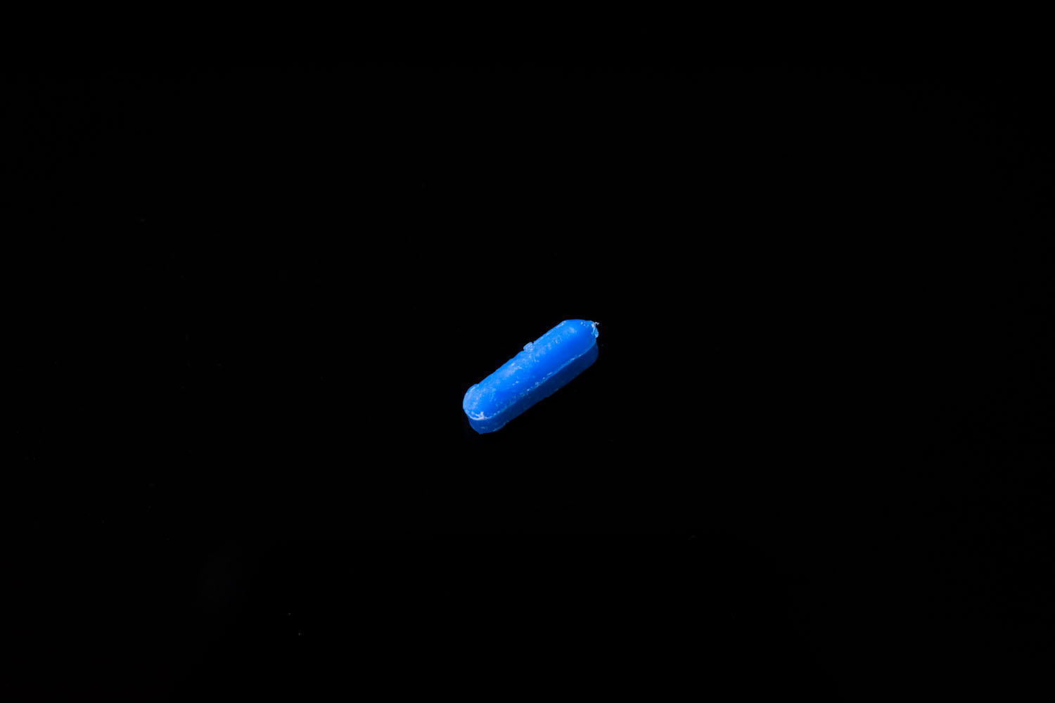 PTFE回転子 カラーマイクロ型(アルニコ) 青 直径×全長(mm)：2×7