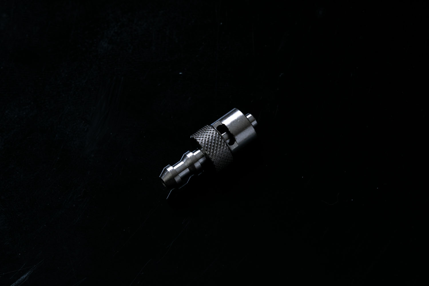 メタルオスルアーロックコネクター 軟質チューブ内径5/32"～4mm