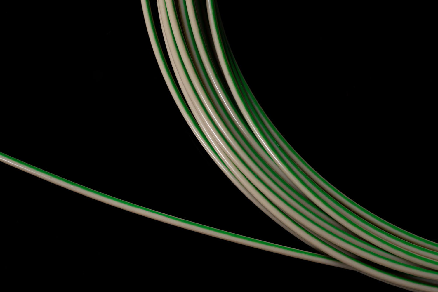 細径PEEKチューブ(カラーライン付き) 1/16"×0.75mm 緑 10m巻 最大推奨使用圧：27MPa