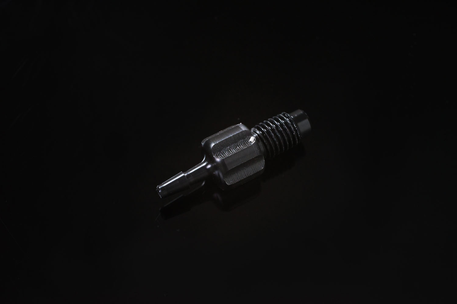 POM 1/4-28UNFオスネジ付きアダプター 軟質チューブ内径2.0mm