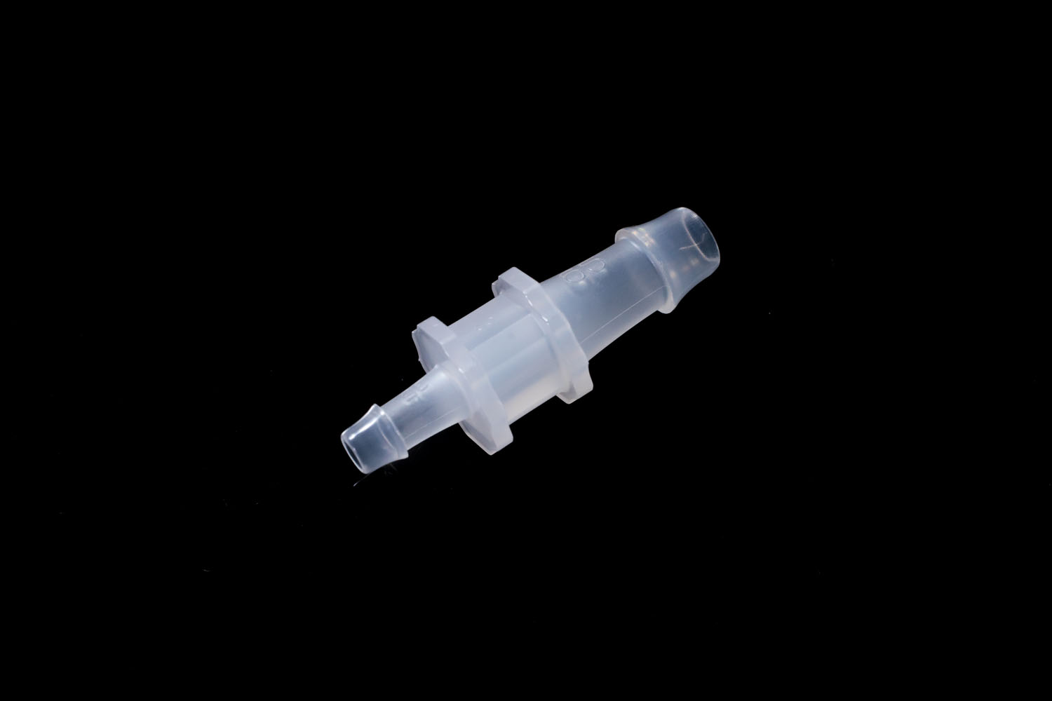 PP太径ストレート異径コネクター 適用チューブ内径5mm：3/16"⇔8mm：5/16"